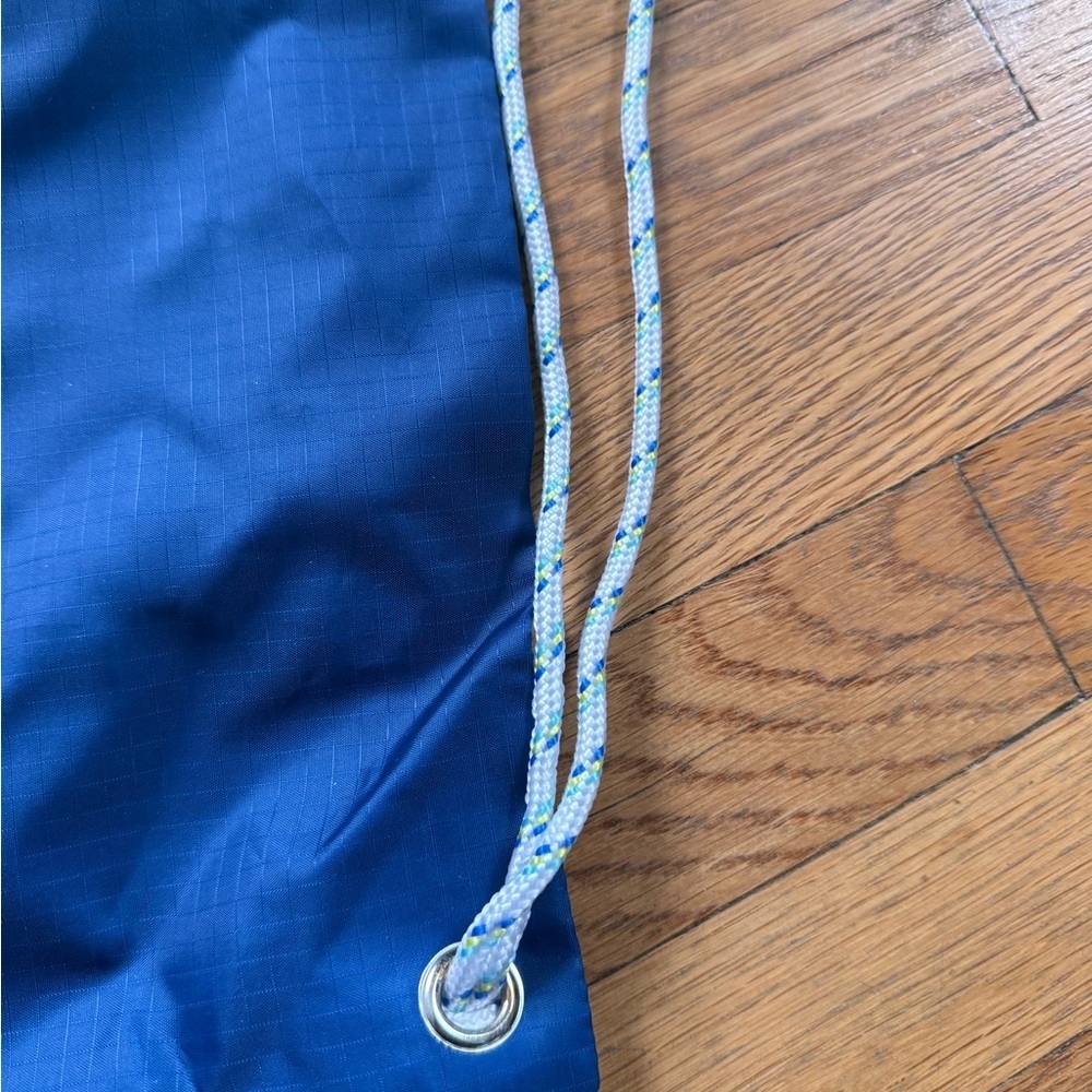 Riomar Drawstring Backpack - NEW - Picture 3 of 4